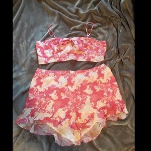 Kittenish 2 piece outfit!